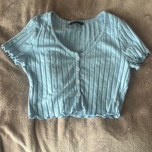 SHEIN lettuce trim ribbed knit button crop top